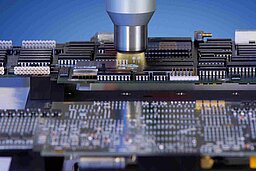 Plasmavorbehandlung eines PCBs